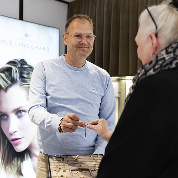 Professionel service og vejledning hos Boutique Dor i Lyngby Storcenter